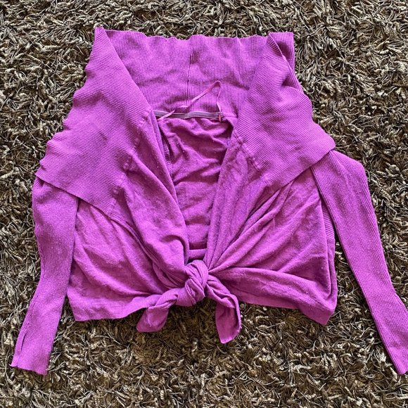 Lululemon cropped sweater - Picture 3 of 3